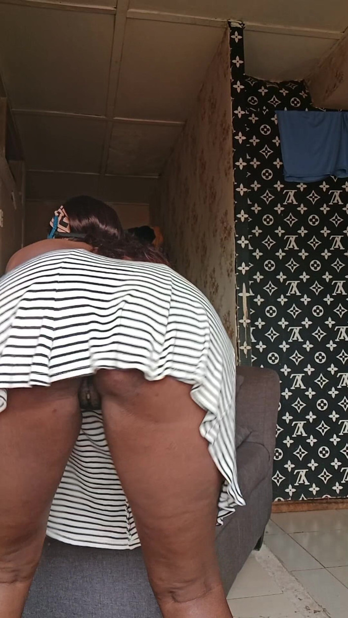 Pornbabe: Pantat besar