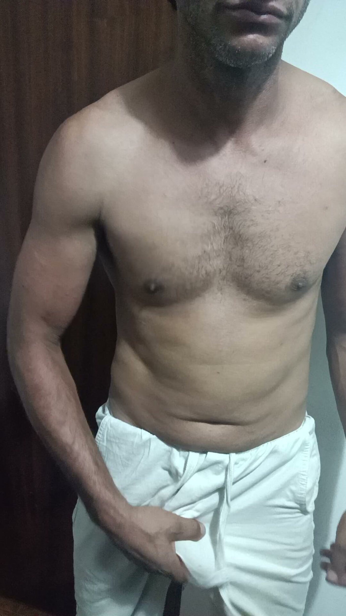 Boy top Amador: Look at the Size of My Dick When It's Soft.