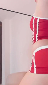 Rubia Se Masturba En Cámara Y Quiere Ser Follada