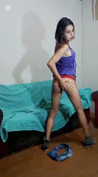Primo video anale di 19 anni parte 1