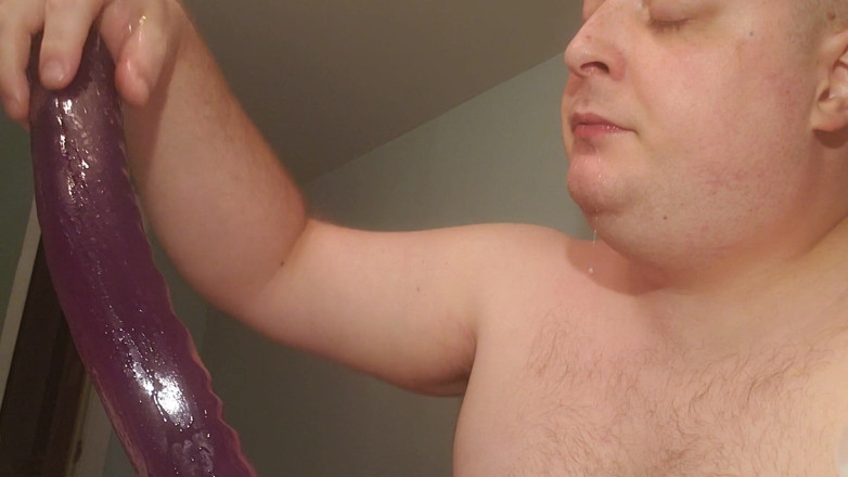 Charlieboy69: Глибокий заглот ділдо