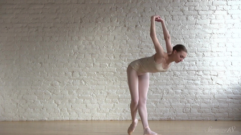 Stunning18: Dias de trabalho de uma Bailarina