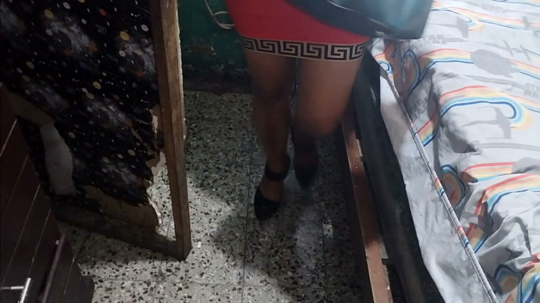 BigassMILF40: Feticismo per i tacos sporchi dalla segretaria MILF