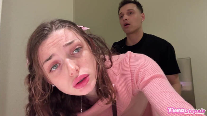 Teen StepSis: Daisy Love Fucking in a Mall Bathroom
