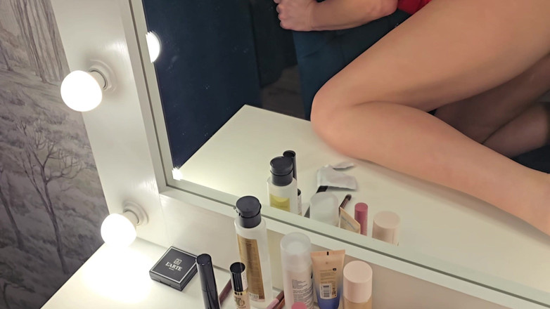 S-Wife Katy: Meu primeiro sexo com minha madrasta me ensina como usar...
