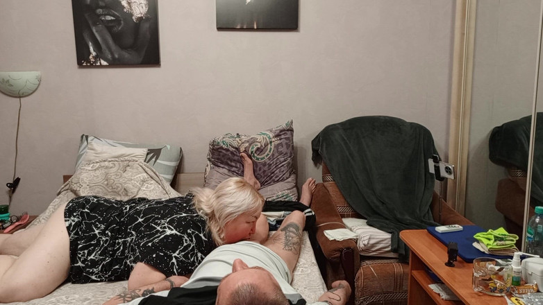 Zona901: Ich fülle den mund meines nachbarn mit viel sperma