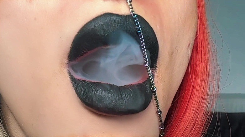 Viper Fierce: La sissy troia parlante sporca primo piano del fumo e...