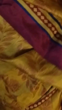 Bhabhi Ji Gadh May Ungli Dal Kar Sex Ka Maza Liya
