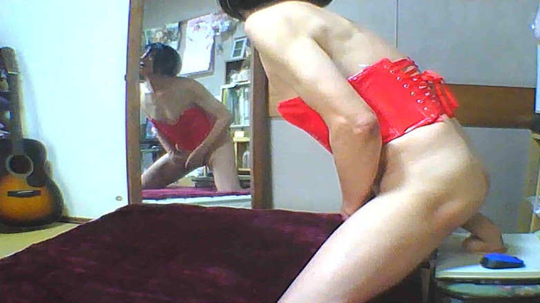 anakanakami: Er steckt einen großen Tag in meinen Anus und lutscht...