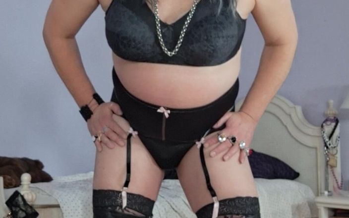 Victoria Lecherri: Jak svádím sexy mladé muže!