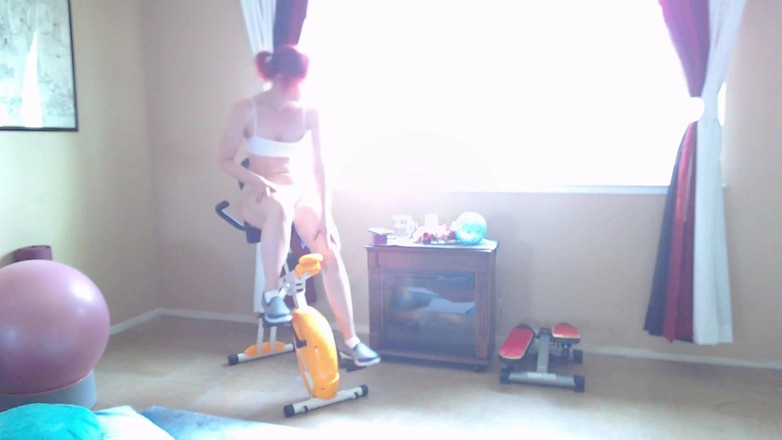 Aurora Willows: Selasa menunggang basikal, sertai rumah faphouse saya untuk lebih banyak...