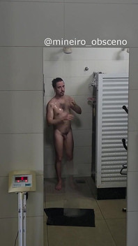 Dansdouche sportschool gloednieuw avontuur