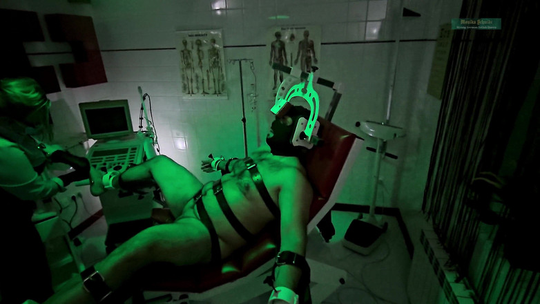 Strict Senz: 医療ケア矯正研究所 第一試験