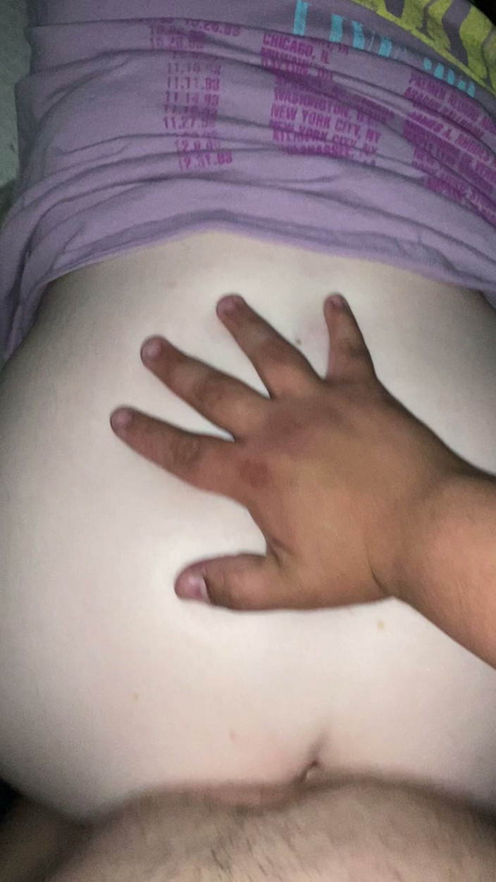 Robbie Marquez: BBW White MILF Gets Anal Creampie