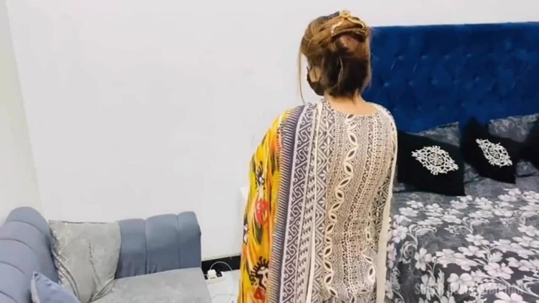 Sarakhan: Noaptea căsătorită cu fratele vitreg