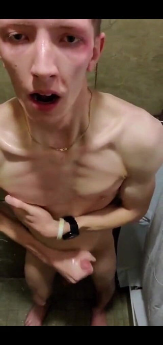 Realmatthew: Podría ser toda tuya