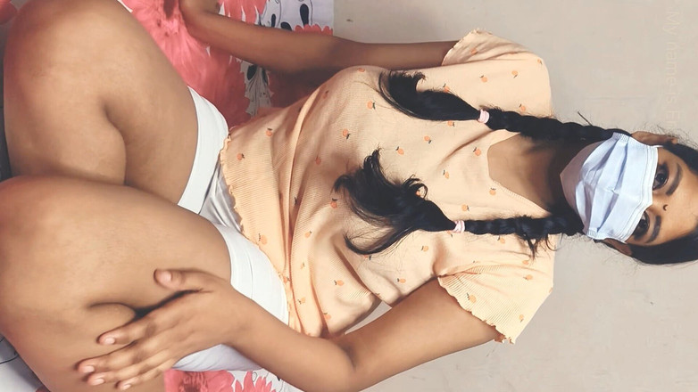 Ena: 인도 핫한 소년이 필요한 보지에 혼자 있는 에나 핑거링 보지