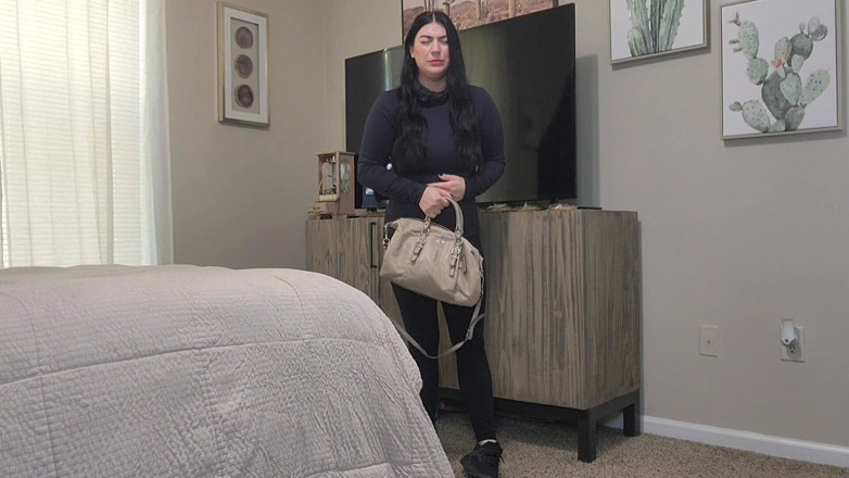 Julia Ryan: My Gassy