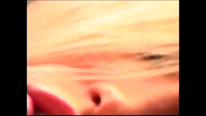 Vintage Megastore Full hd: Ein Handjob Zwischen Den Titten