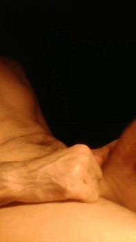 Un mec sexy à grosse bite