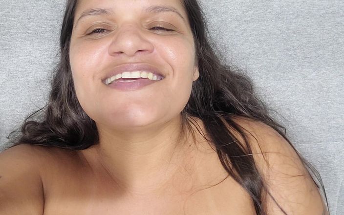 Paty Bumbum: मेरे पड़ोस में कसाई की दुकान के मालिक Sebastiao ने खुद को वीर्य छोड़ने का वीडियो मांगा