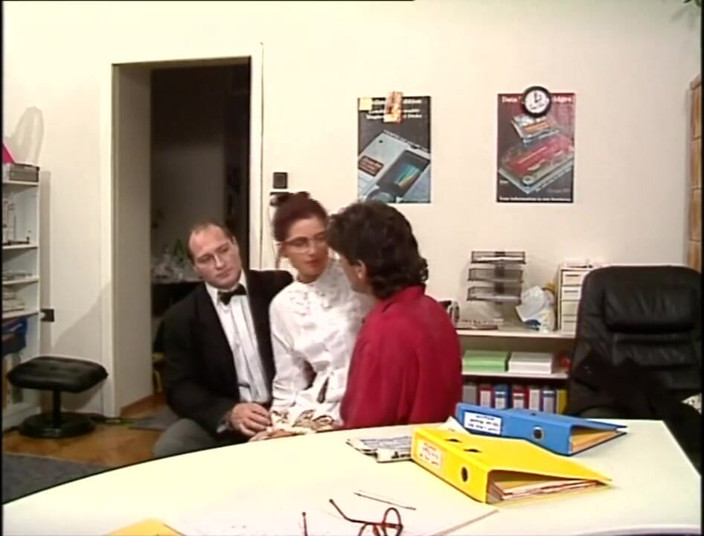 Vintage megastore: Hopeful secretary
