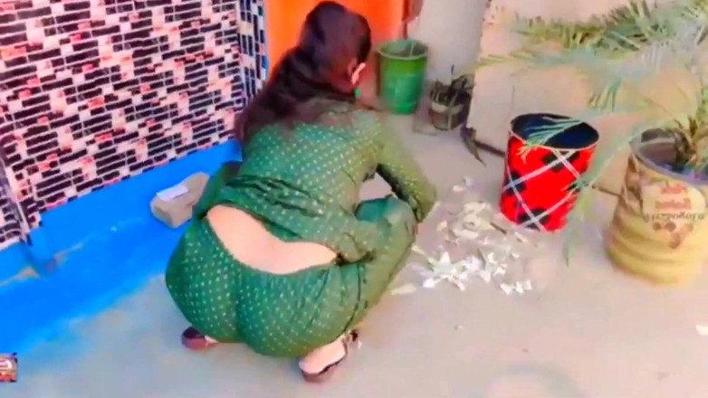 Muskan Rani: Sara Khan nowe wideo