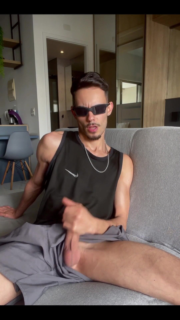 Heitor Bauman OFC:  Aku pulang dari gym