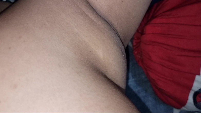 bdboygirl69: Sert amcık sikişi evli kadın hasband