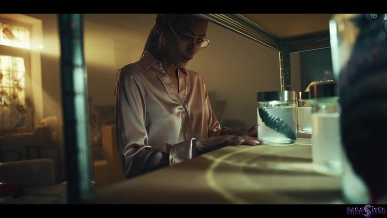 Parasited: 在法案中被抓包