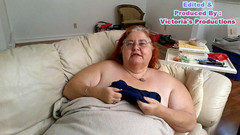 BBW nurse Vicki adventures with friends: Jururawat Vicki Berpura-pura Meludah Pada Awak!