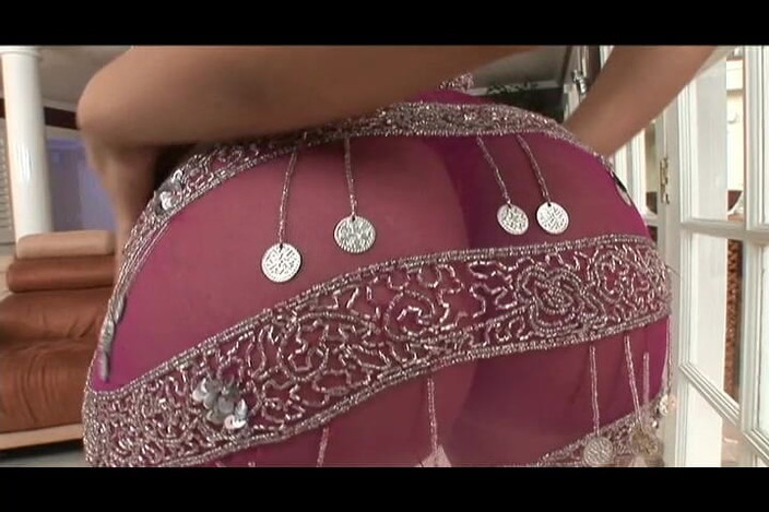 Cinema X: Krásné černé panthery a latinskoamerické dívky ošukané a vystříkané do zadku...