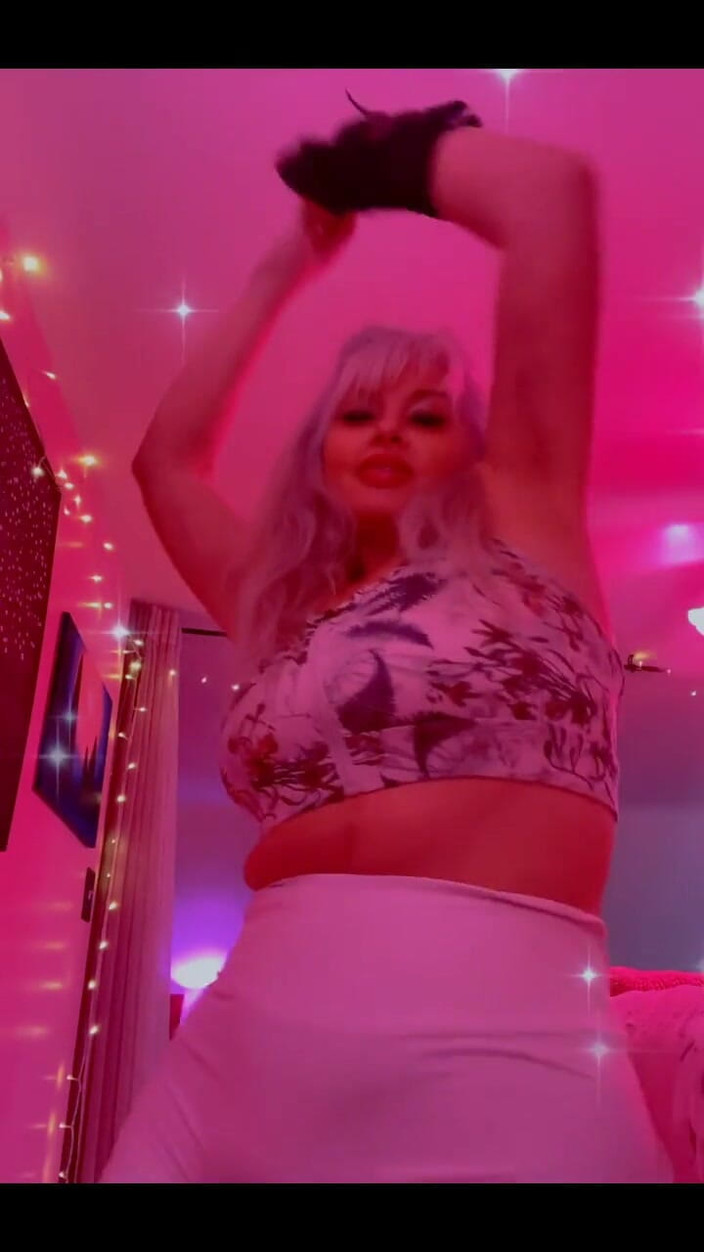 PaintedRose: Schöner und nasser yoga-arsch