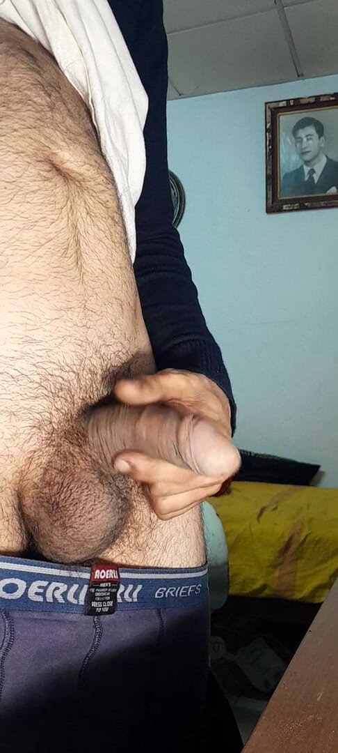Ppdasloucuras: Pleasing my hairy dick
