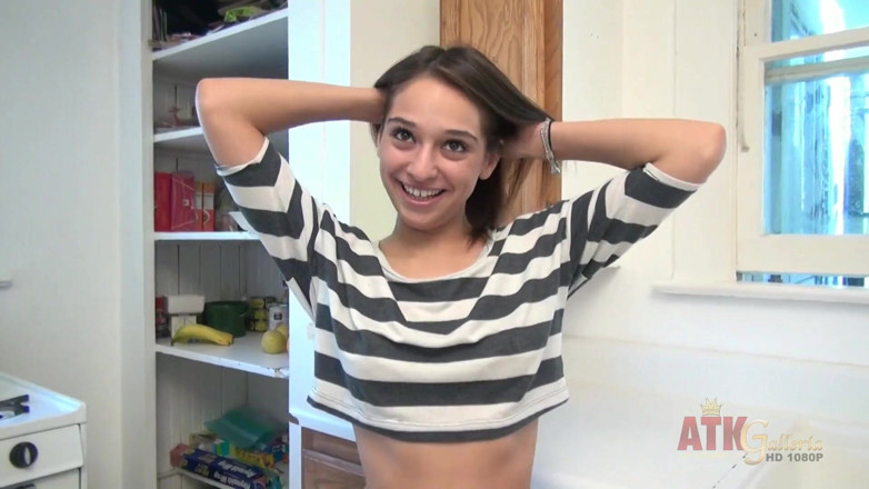ATK Fans (Solo): 18yo Latina Sara Luv gets off in the kitchen