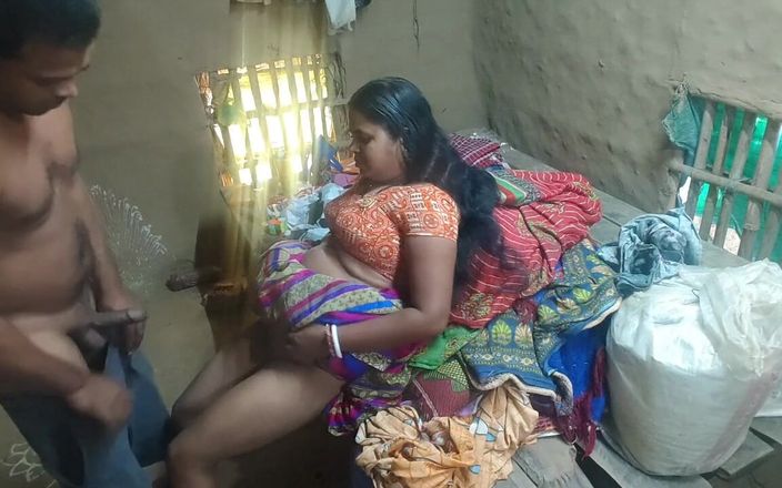 Raju Raju: 当我的阴茎进入嫂子的阴户时，这很有趣。印度德西女孩Sax视频