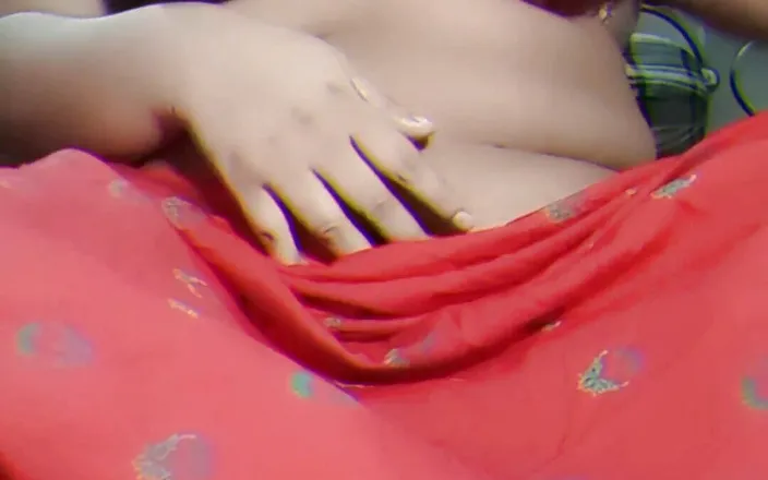 Black Adam: Cheating Desi Horny Bhabhi Satisfy Herself by Fingering Part-1