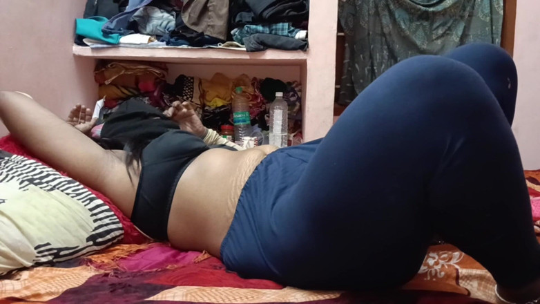 Benita sweety: Tamil marito e moglie sesso missionario caldo sul letto