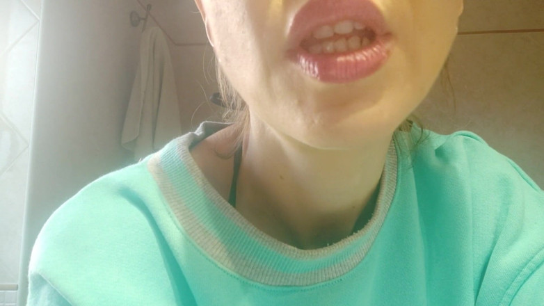 savannahamatoriale: Pee and burp, a good girl shouldn't do them