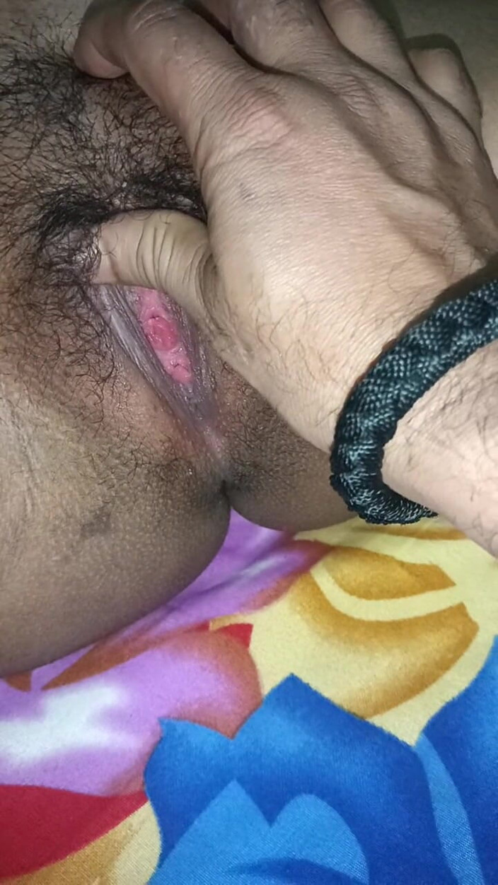 pooja99999: Styvsyster Fitta massage