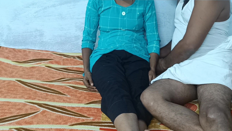 YourAnitha: Индийская горячая жена в домашнем видео, полностью обнаженная киска лижет, трах и минет