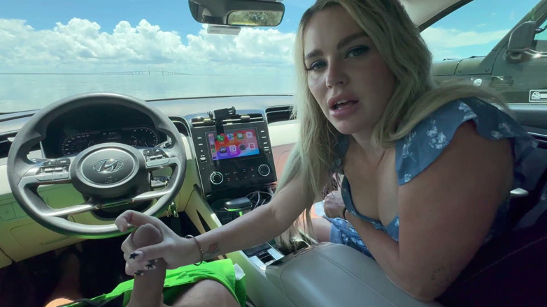 Island Boy Vids: Sneaky Car Handjob with Kody Evans