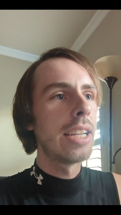 ElementX1018: Kamu nggak punya kostum?