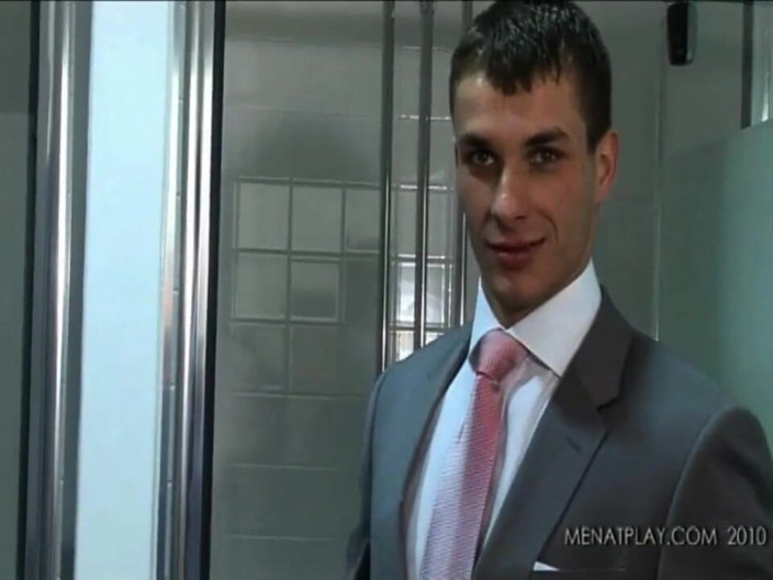 MenAtPlay: Patrik's Shower