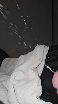 Slowmo Cumshot