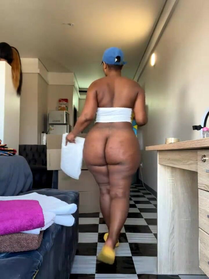 Big black clapping booties: Jack a mi culo enorme de cabeza calva, episodio 1038