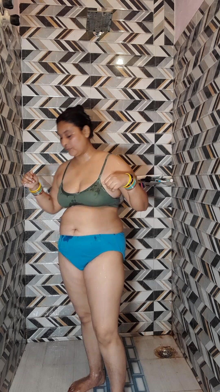 Puja555: Lahodná puja bhabhi koupelna Blog