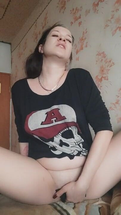 SexyAlbinaKiss: Nat slipje masturbatie