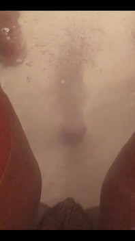 When You Feel Like Making a Bath Bomb Video, but the Pussy Steals the Show