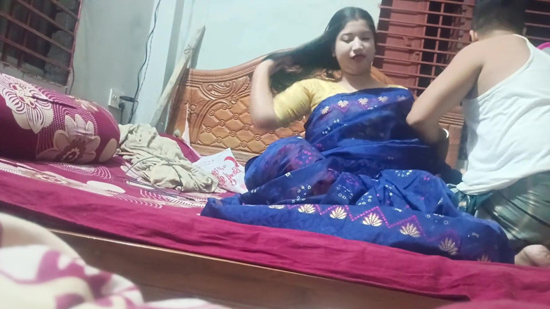 Taniyaxx: バングラ語ビデオ録画